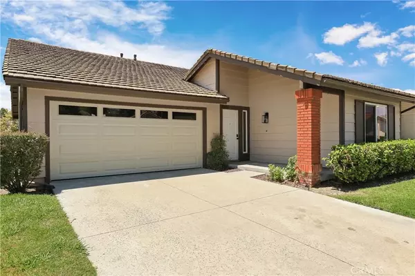 Mission Viejo, CA 92692,28401 Alava