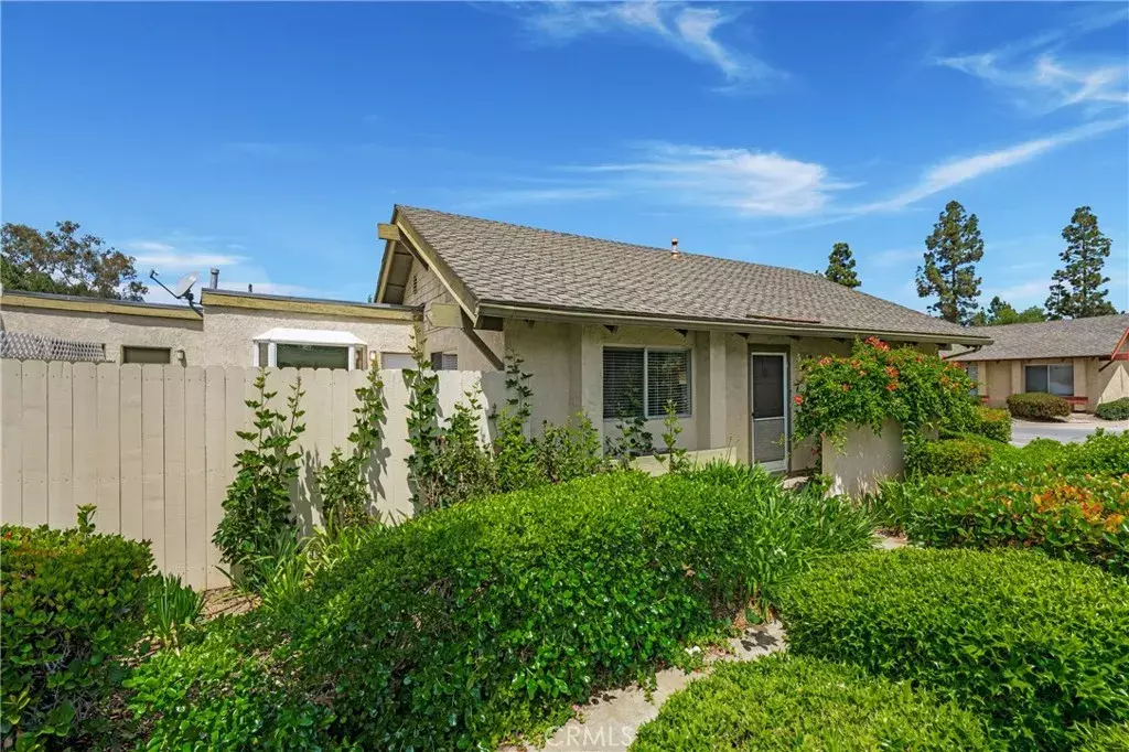 Laguna Hills, CA 92653,22986 Caminito Regalo #92