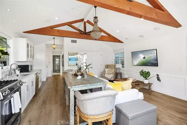 Laguna Beach, CA 92651,385 Mermaid