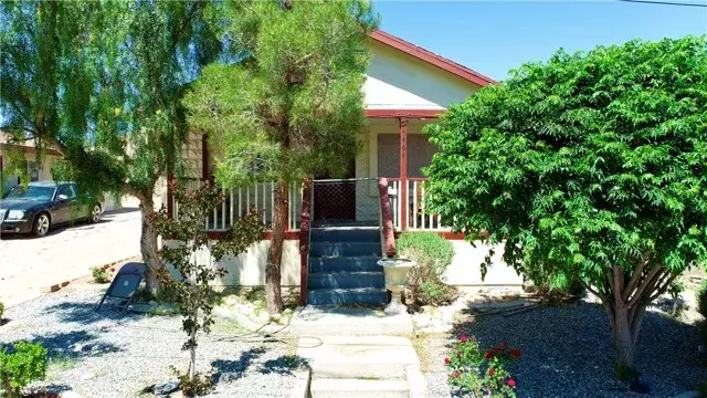 15464 3rd Street, Victorville, CA 92395