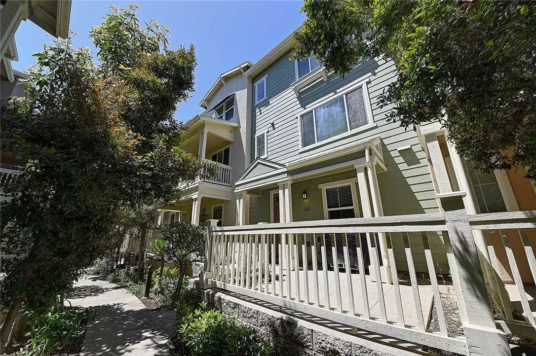 Torrance, CA 90501,2303 Jefferson Street #1215