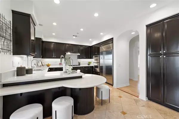 Huntington Beach, CA 92648,7988 Aldea Circle