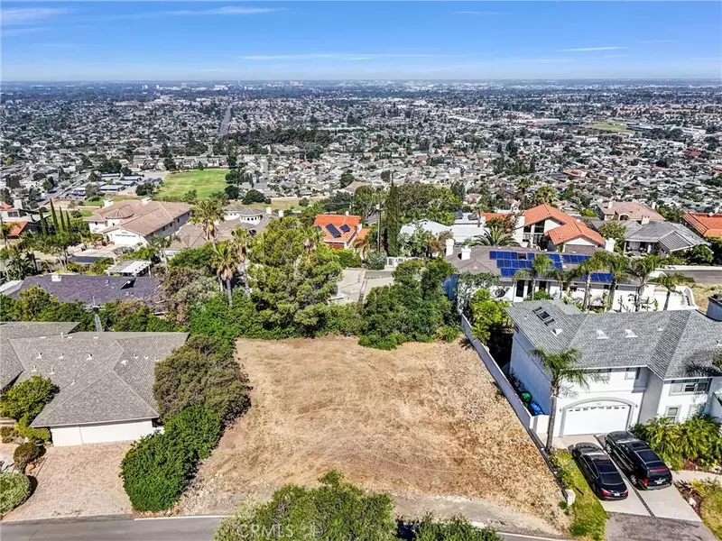 12661 Vista Panorama, Santa Ana, CA 92705