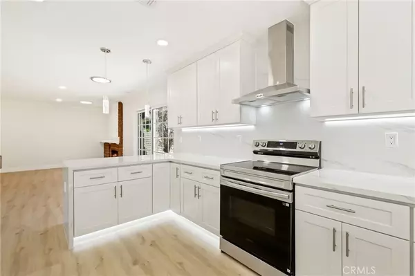 Anaheim Hills, CA 92807,412 S Oakgrove Circle