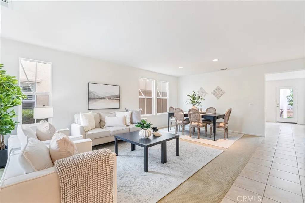 Oceanside, CA 92057,391 Franciscan Way