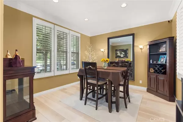 Irvine, CA 92602,47 Robinson Drive