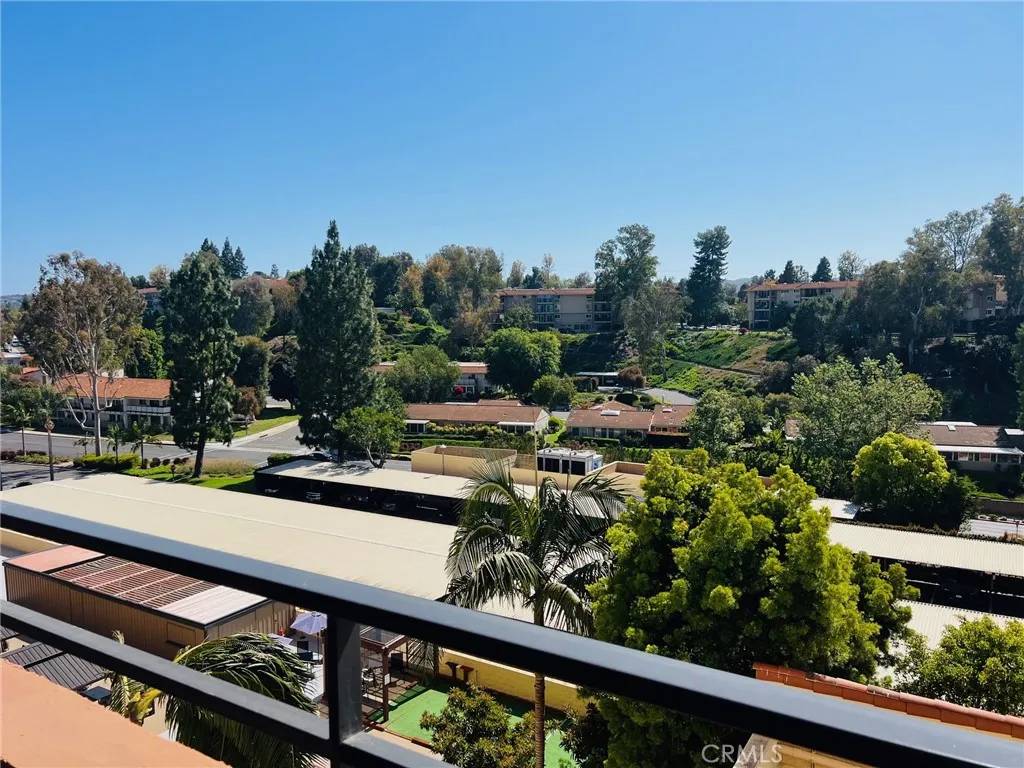 Laguna Woods, CA 92637,24055 Paseo Del Lago #557