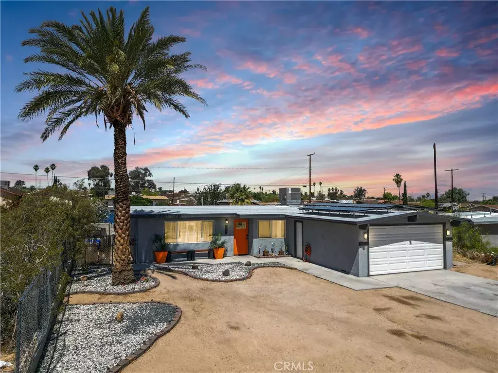 29 Palms, CA 92277,5536 Cahuilla Avenue