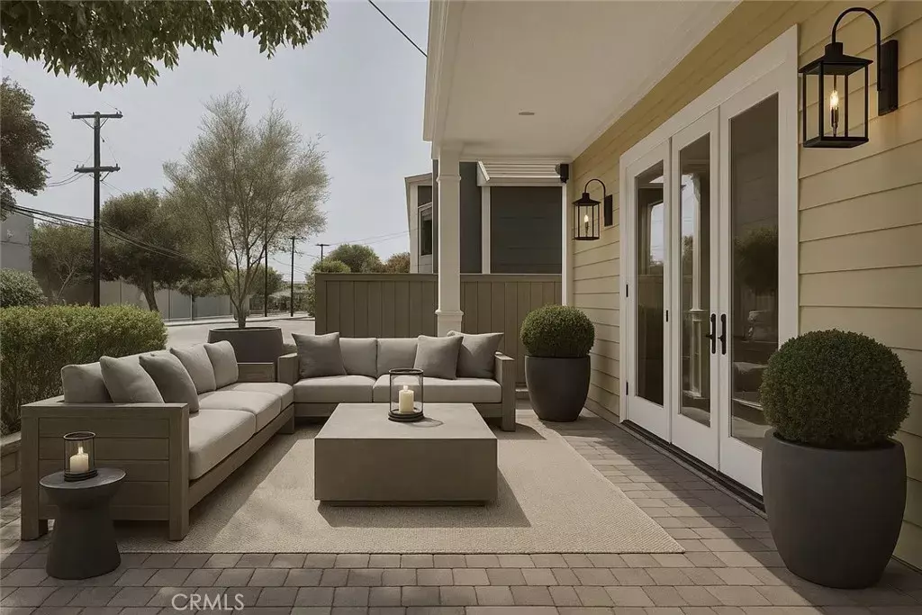 Corona Del Mar, CA 92625,431 Iris Avenue