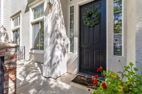Valencia, CA 91355,23402 Brookdale Lane #56