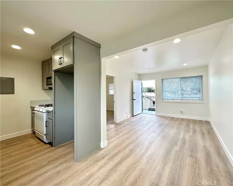 8620 Lampson Avenue #5, Garden Grove, CA 92841