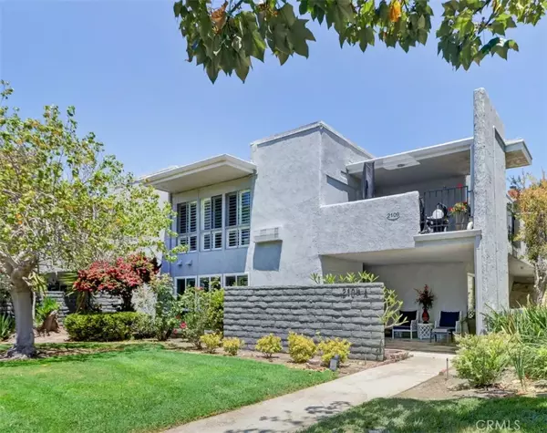 2109 Via Puerta #A, Laguna Woods, CA 92637