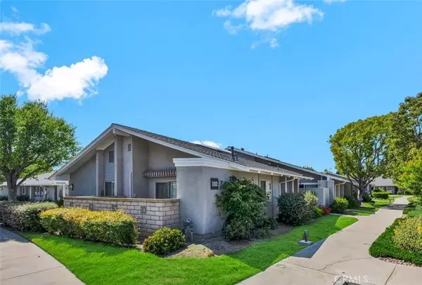 8815 Yuba Circle #1102A, Huntington Beach, CA 92646