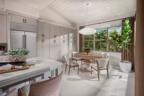 Irvine, CA 92618,110 Rimstone