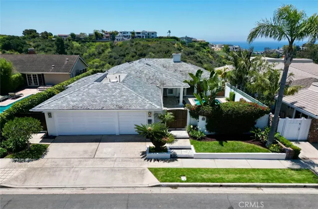 Corona Del Mar, CA 92625,978 Sandcastle Drive