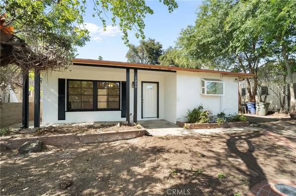 Altadena, CA 91001,1233 Sonoma Drive