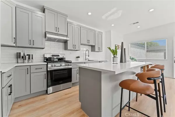 Fullerton, CA 92832,424 W Wilshire Avenue