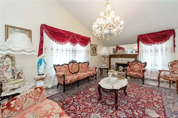 La Mirada, CA 90638,13150 Stern Avenue