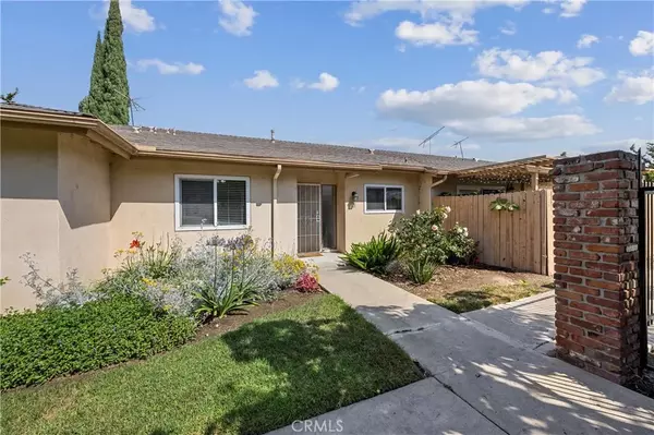 1881 Mitchell Avenue #34, Tustin, CA 92780