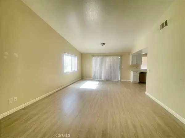 Lancaster, CA 93535,1305 Herzel Avenue