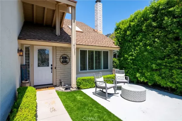 Lake Forest, CA 92630,22565 Cottonwood Circle