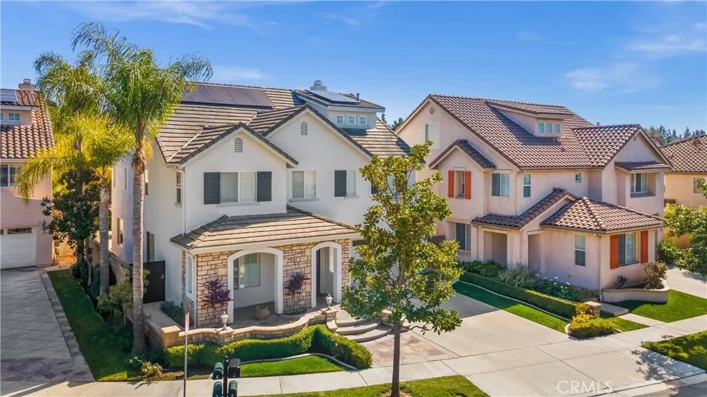 Irvine, CA 92602,8 Delano