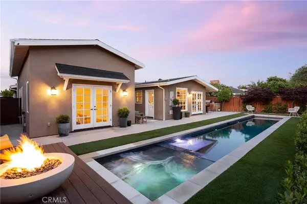 Newport Beach, CA 92660,1307 Oxford Lane