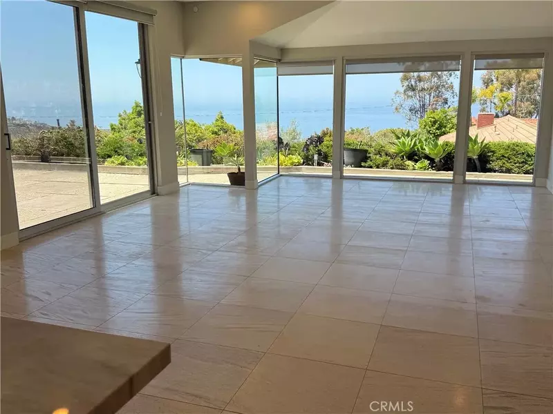 2615 Temple Hills Drive, Laguna Beach, CA 92651