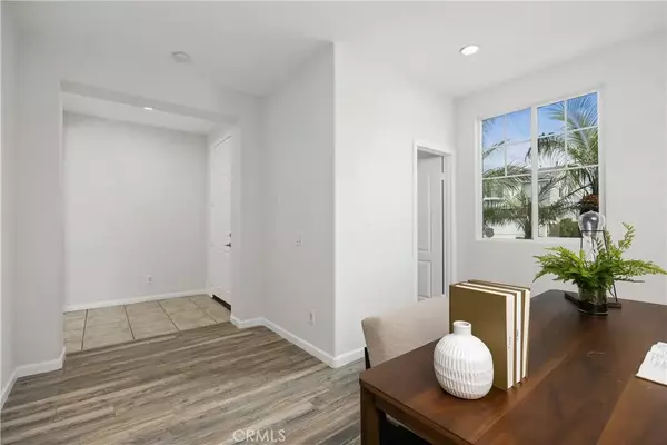 Eastvale, CA 92880,13833 Star Gazer Court