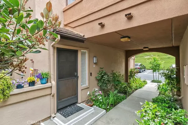 Dana Point, CA 92629,9 Silvertide Drive