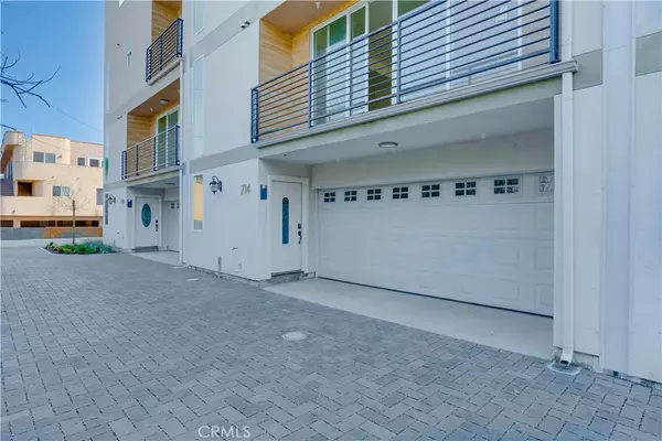 Los Angeles, CA 90042,712 N Chestnut Avenue #2