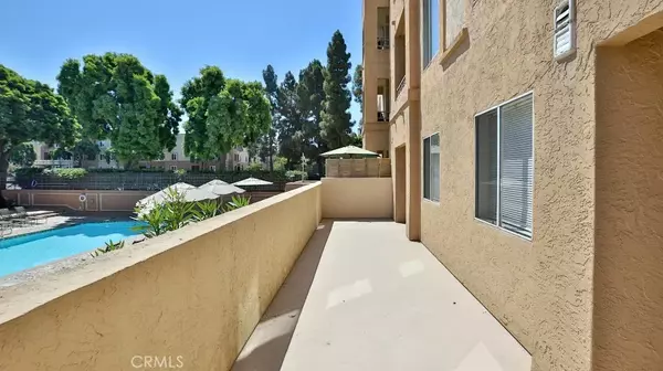 San Diego, CA 92122,8889 Caminito Plaza Centro #7128