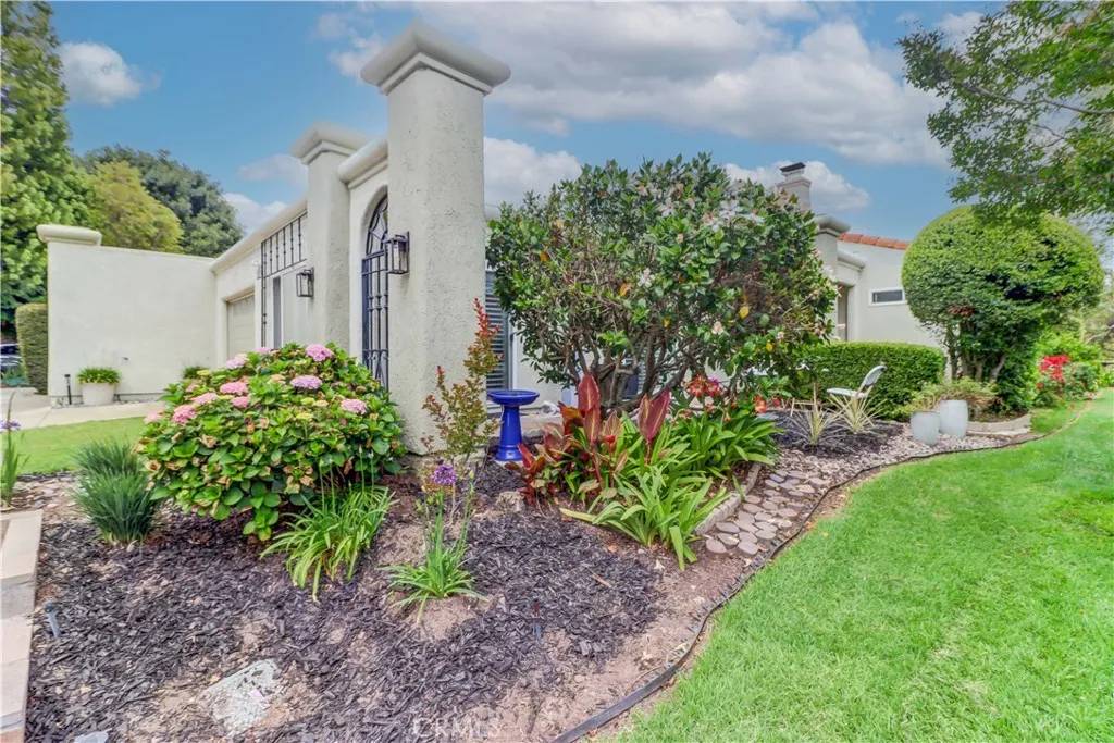 Laguna Woods, CA 92637,3521 Bahia Blanca West #C