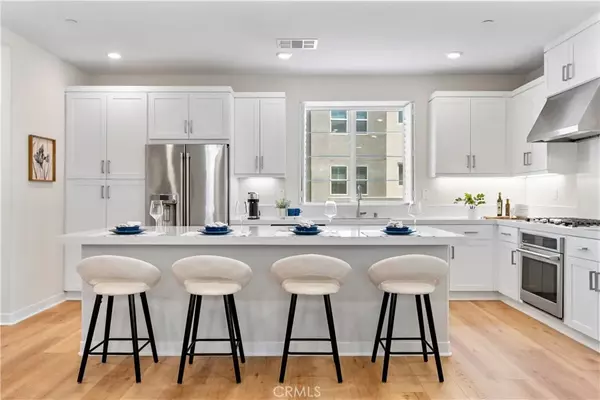25 Splendor Way, Rancho Mission Viejo, CA 92694