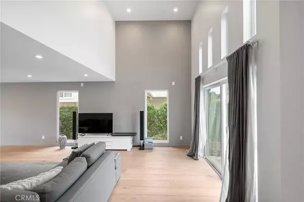 Irvine, CA 92604,15441 Alsace Circle