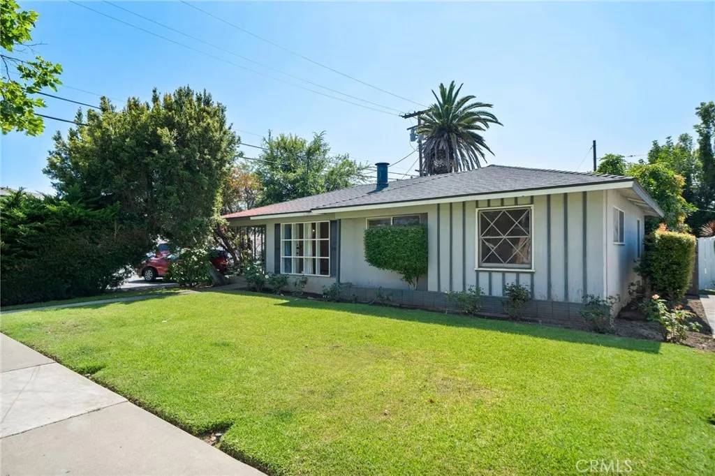 Santa Ana, CA 92706,1714 N Towner Street