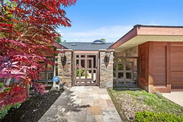 Laguna Hills, CA 92653,27121 Shenandoah Drive