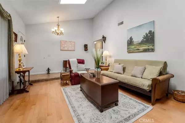 Huntington Beach, CA 92646,20121 Swansea Lane