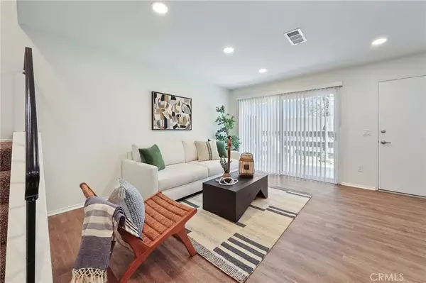 Costa Mesa, CA 92626,1634 Iowa Street #B