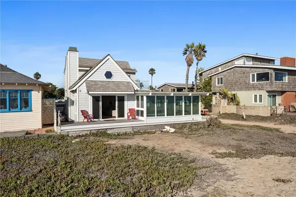 Sunset Beach, CA 90742,16685 S Pacific Avenue