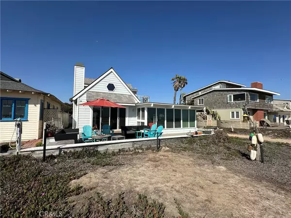 Sunset Beach, CA 90742,16685 S Pacific Avenue