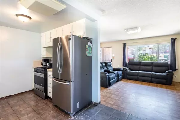 Yucca Valley, CA 92284,56034 Navajo Trail