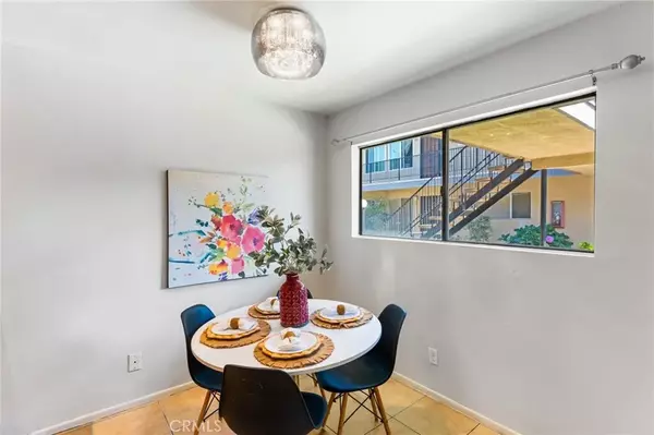 Long Beach, CA 90805,5535 Ackerfield Avenue #10