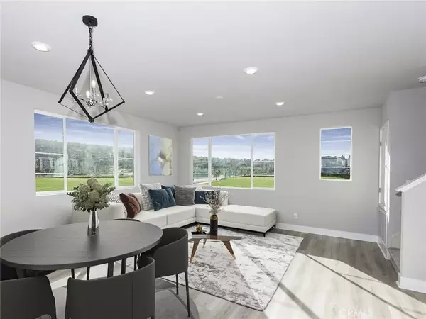 San Pedro, CA 90732,1474 Skyline Lane