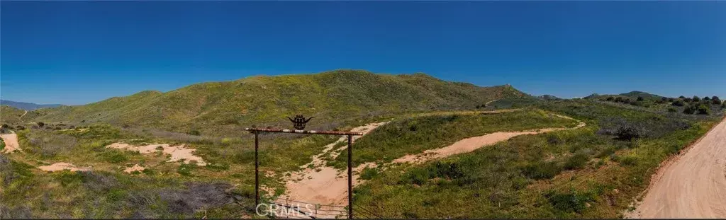 Lake Mathews, CA 92570,1 Dawson