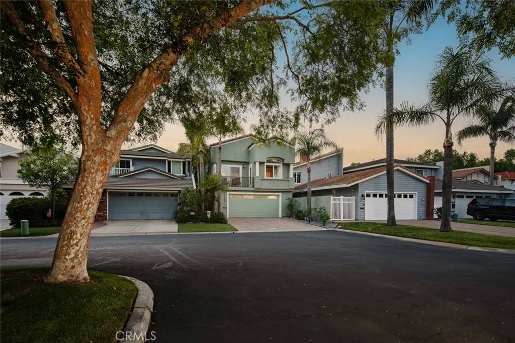 Lake Forest, CA 92630,21891 Winnebago Lane