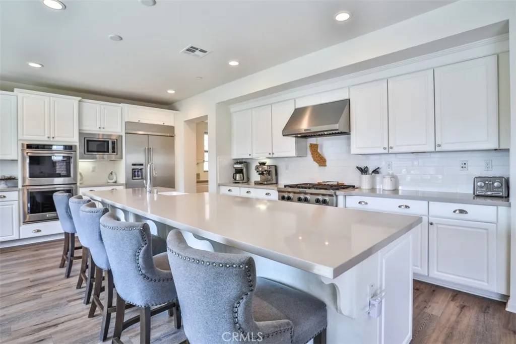 6 Volanta Court, Rancho Mission Viejo, CA 92694