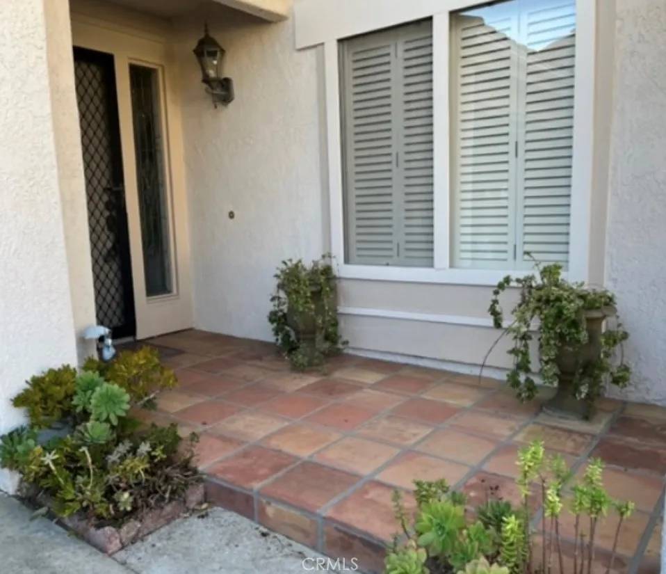 Mission Viejo, CA 92692,28321 YANEZ