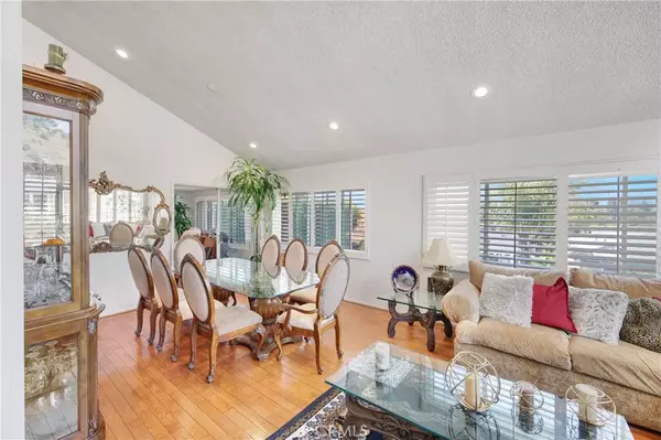 Culver City, CA 90232,3859 Hollyview Terrace