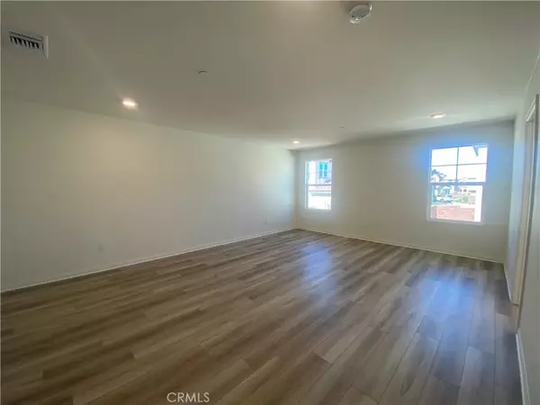 Chino, CA 91708,8810 Reflection Street